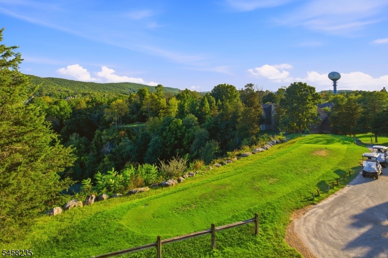 19 Windsor Court Hardyston NJ 07419