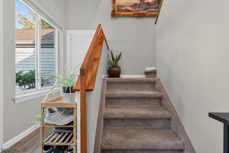 19 Windsor Court Hardyston NJ 07419
