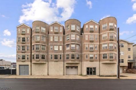 56 Ferguson Street Newark NJ 07105