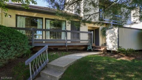 288 Crabtree Court Bernards NJ 07920