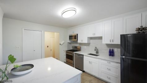 288 Crabtree Court Bernards NJ 07920