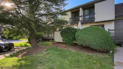 288 Crabtree Court Bernards NJ 07920