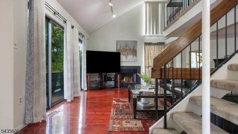 288 Crabtree Court Bernards NJ 07920