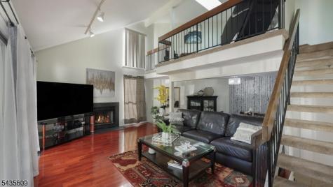 288 Crabtree Court Bernards NJ 07920