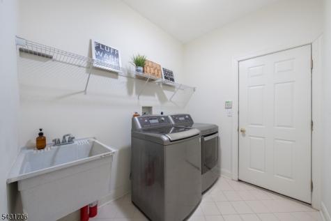 4 Jade Circle Denville NJ 07834