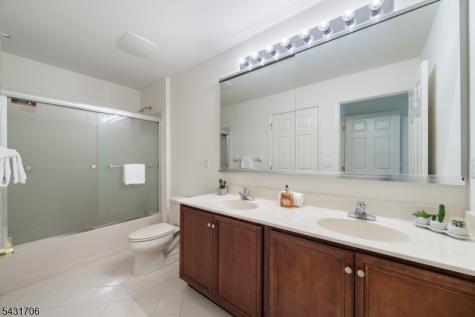 4 Jade Circle Denville NJ 07834