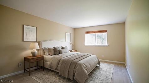 343 Falcon Ridge Way Hamburg NJ 07419