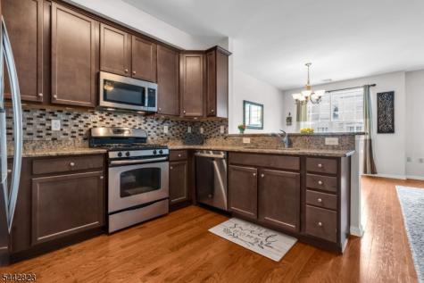 504 Lopez Lane Morris Plains NJ 07950