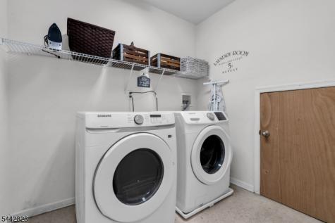 504 Lopez Lane Morris Plains NJ 07950