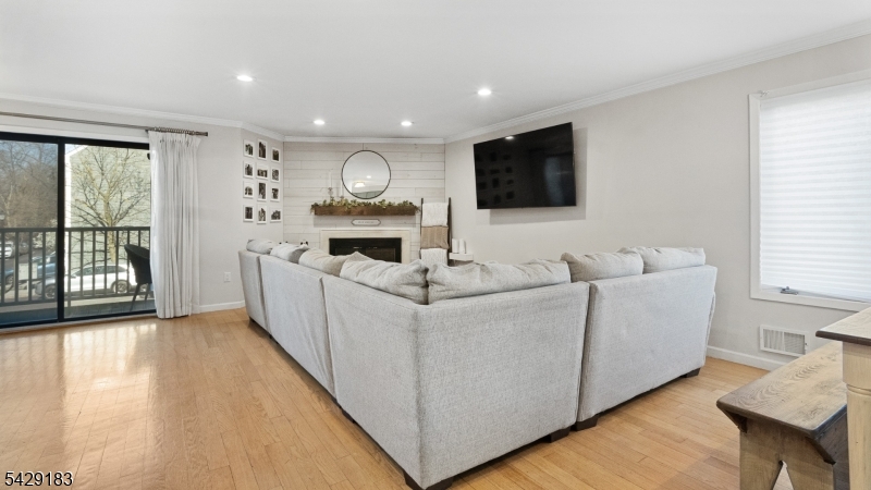 42 Triumph Ct A East Rutherford NJ 07073