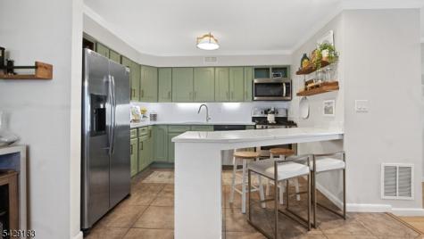 42 Triumph Ct A East Rutherford NJ 07073
