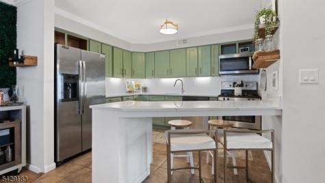 42 Triumph Ct A East Rutherford NJ 07073