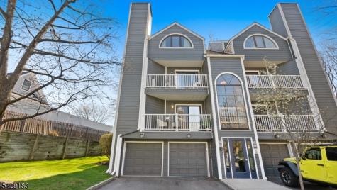 42 Triumph Ct A East Rutherford NJ 07073