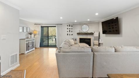 42 Triumph Ct A East Rutherford NJ 07073