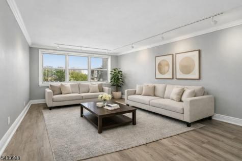 2000 Linwood Avenue Fort Lee NJ 07024