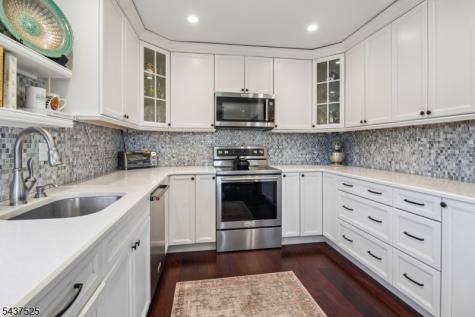 11 Euclid Avenue Summit NJ 07901