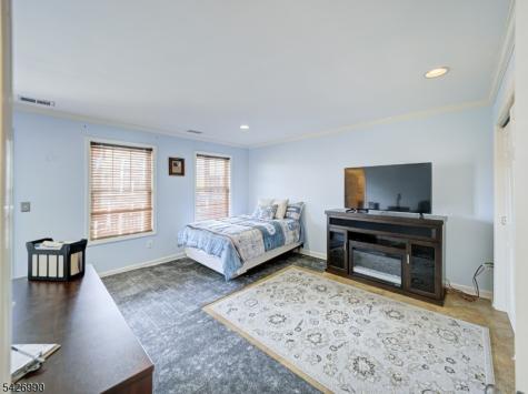 33 Catamaran Court Mount Arlington NJ 07856