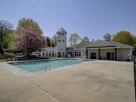 33 Catamaran Court Mount Arlington NJ 07856