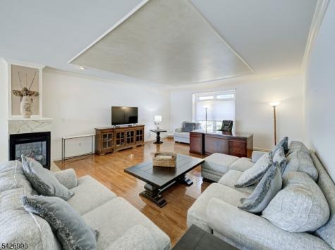 33 Catamaran Court Mount Arlington NJ 07856