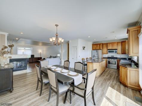 33 Catamaran Court Mount Arlington NJ 07856