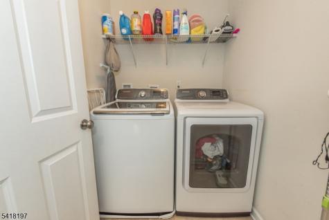 11 Albert Court Randolph NJ 07869
