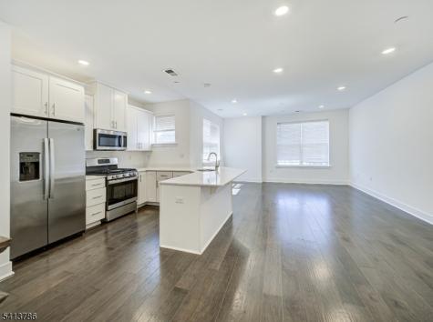 67 Veterans Way Morris Plains NJ 07950