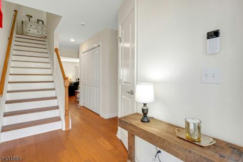 19 Gregg Court Newton NJ 07860