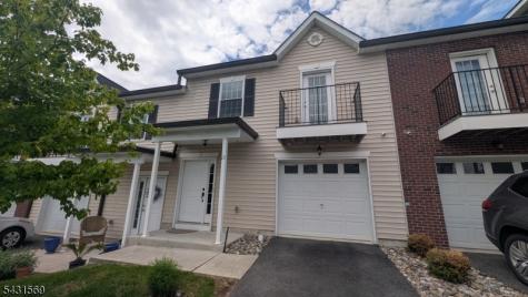19 Gregg Court Newton NJ 07860