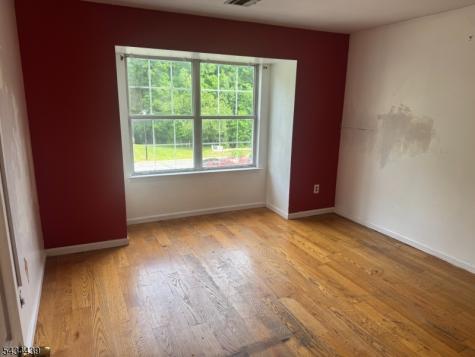 1087 Oakcroft Lane Franklin NJ 08873