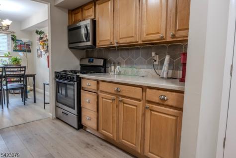 200 Sierra Court Woodbridge NJ 07095