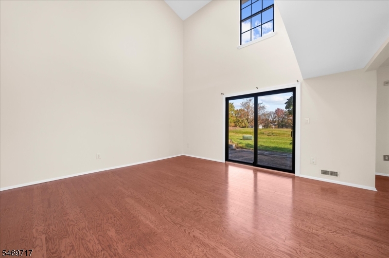 134 Hampton Court Franklin NJ 08873