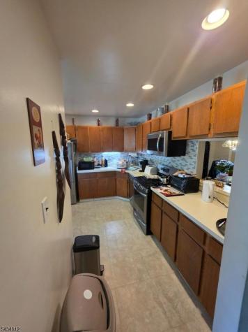 394 Rittenhouse Court North Brunswick NJ 08902