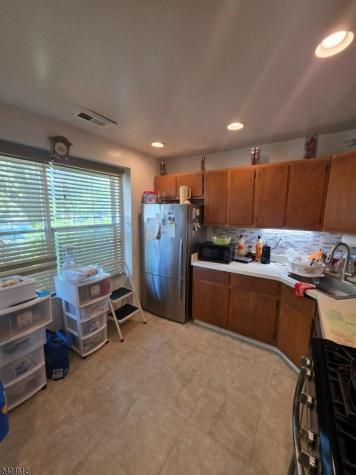 394 Rittenhouse Court North Brunswick NJ 08902