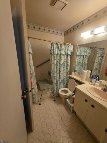 394 Rittenhouse Court North Brunswick NJ 08902