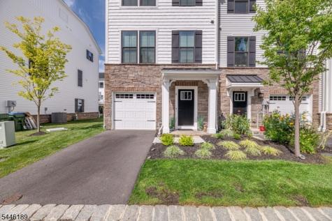 6 Saw Mill Circle Hackettstown NJ 07840