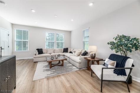 6 Saw Mill Circle Hackettstown NJ 07840