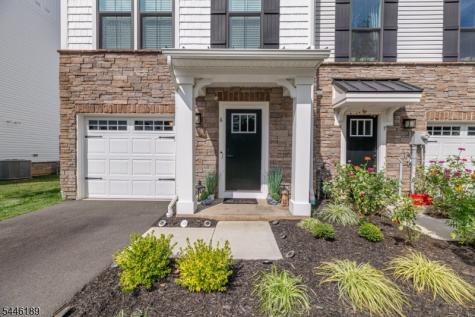 6 Saw Mill Circle Hackettstown NJ 07840