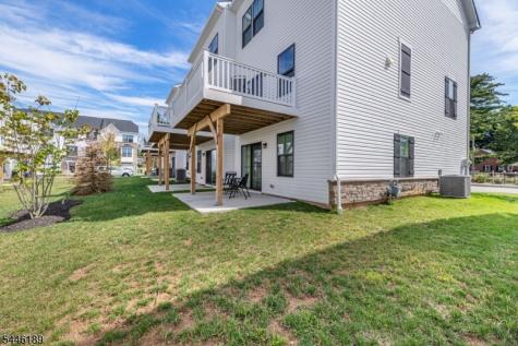 6 Saw Mill Circle Hackettstown NJ 07840