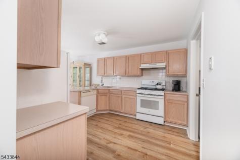 19 Sweetwater Lane Hardyston NJ 07419