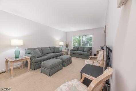 19 Sweetwater Lane Hardyston NJ 07419