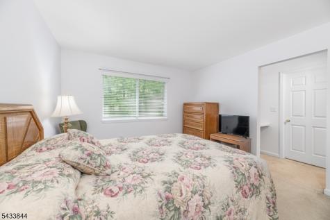 19 Sweetwater Lane Hardyston NJ 07419
