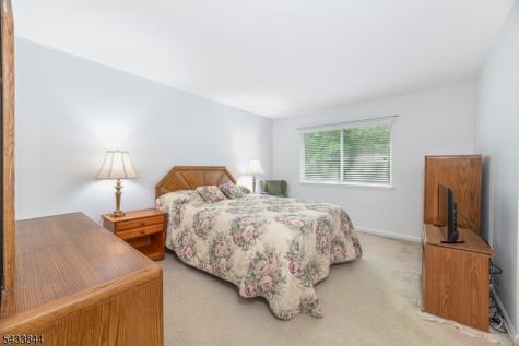 19 Sweetwater Lane Hardyston NJ 07419