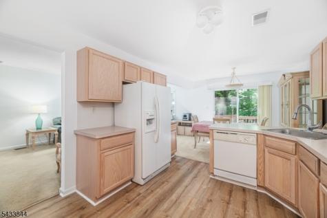 19 Sweetwater Lane Hardyston NJ 07419