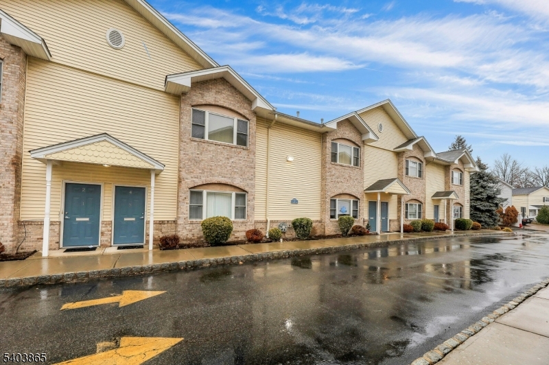 520 Victor Street Saddle Brook NJ 07663