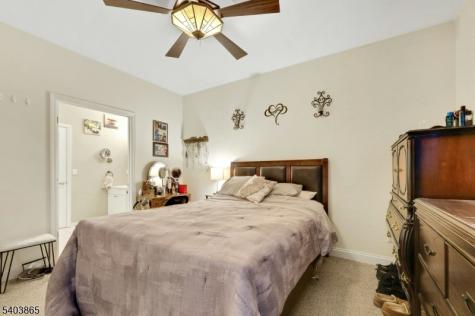 520 Victor Street Saddle Brook NJ 07663