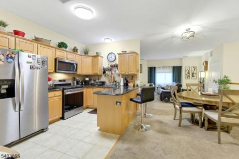 520 Victor Street Saddle Brook NJ 07663