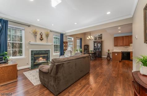 3 Indian Plantation Street Raritan NJ 08822
