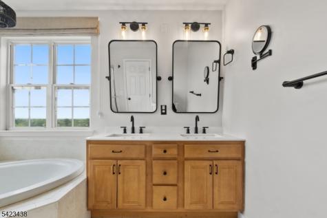 131 Mountainside Drive Pompton Lakes NJ 07442