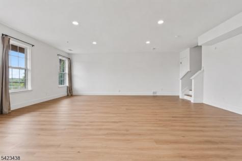 131 Mountainside Drive Pompton Lakes NJ 07442
