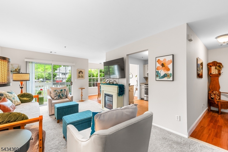 170 Whisper Way E. Roxbury NJ 07852